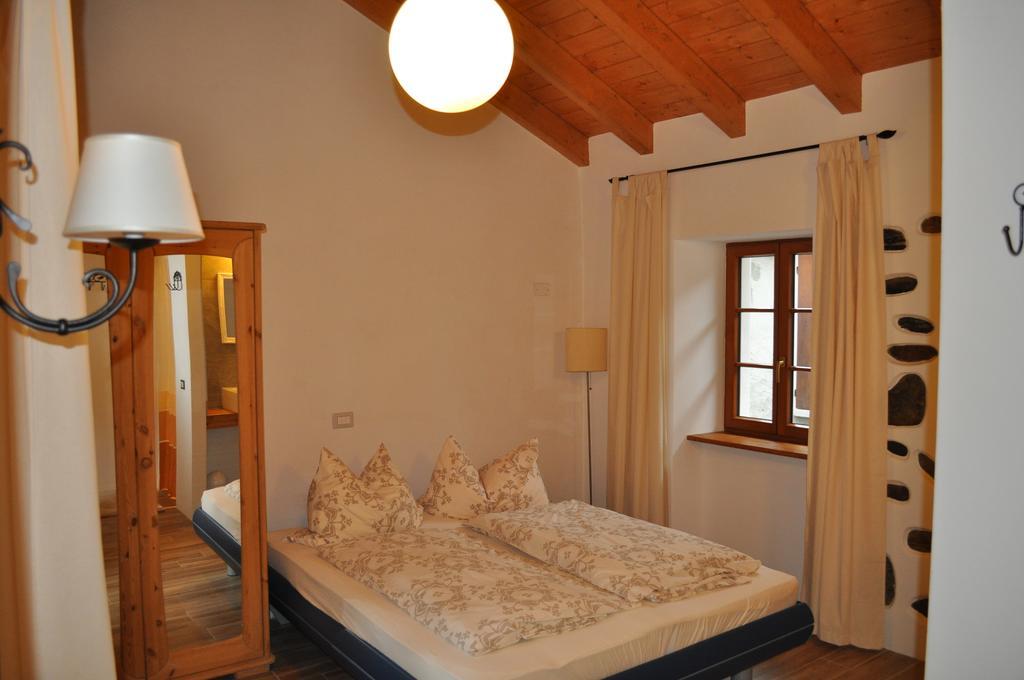 Casa Petrolli Apartment Канобио Екстериор снимка